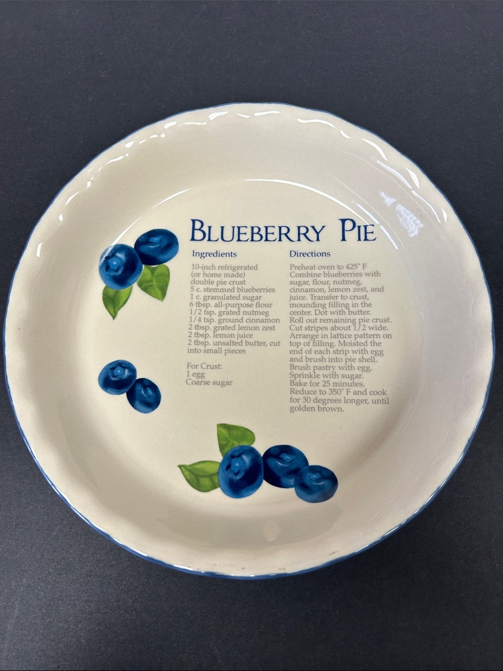 Vintage 1990’s GOLD COAST  10” stoneware “ Blueberry Pie” recipe backing dish